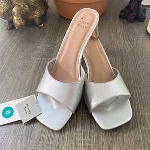 NWT silver Lindie mule heels